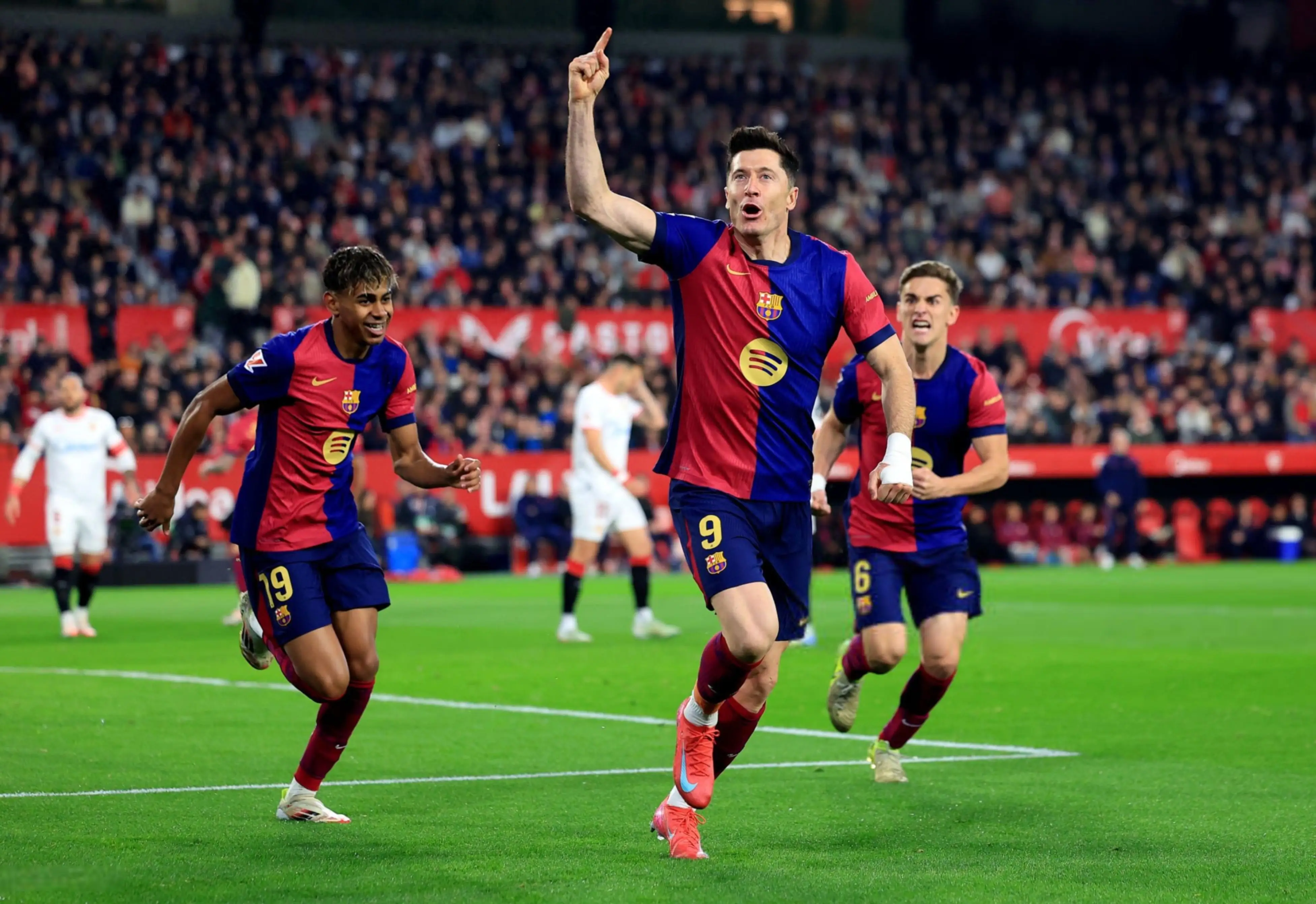 姆巴佩连续七场比赛得分超过反败为胜，RNG不断突破！