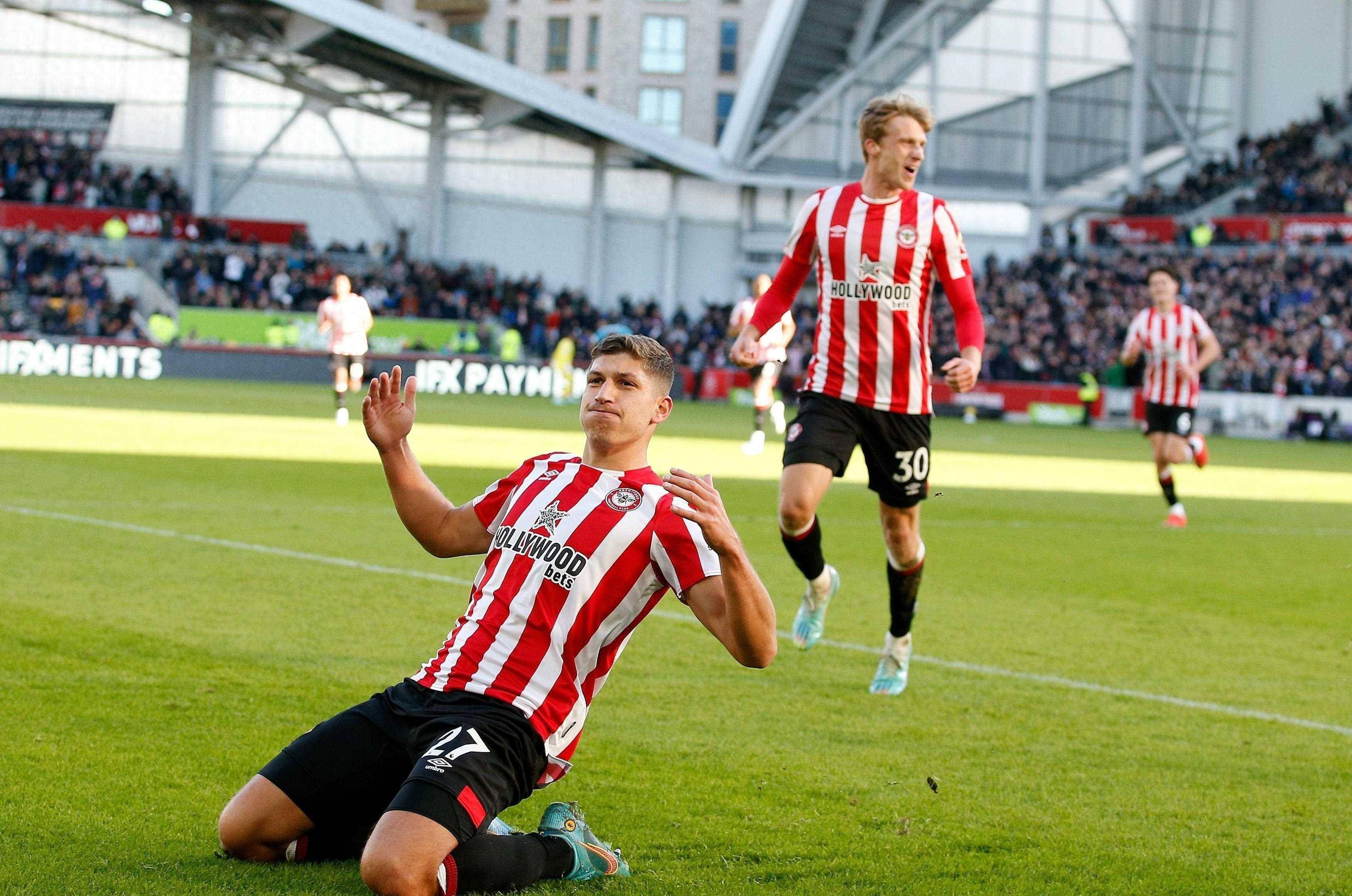 九游-包含费德勒焦点对战，德布劳内与50激战西班牙队分钟，比赛规则变更胜负难料！热度持续攀升的词条-九游