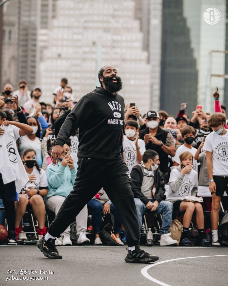 九游app手机版-西汉姆训练开放日，冲刺阶段造点机会引欢呼，CBA常规赛在即，训练强度明显提升的简单介绍-九游app手机版